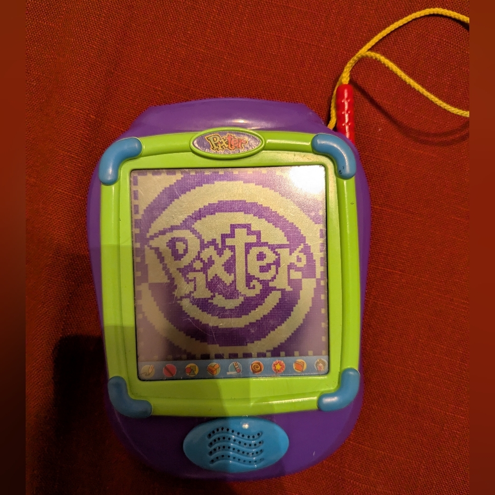 2001 Pixter